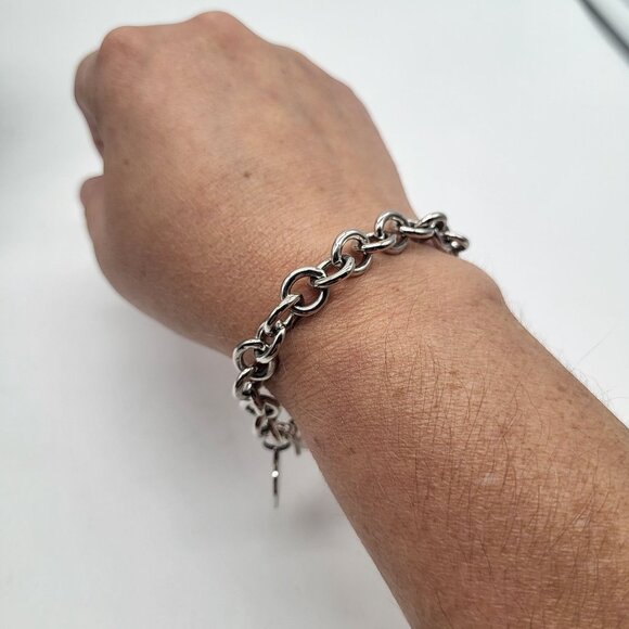 Silver Tone Heart Charm Chain Link Bracelet - Picture 2 of 8